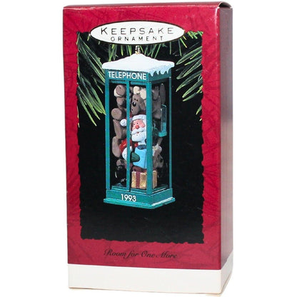 1993 Room for One More Hallmark Ornament (Reindeer Quartet) QX5382