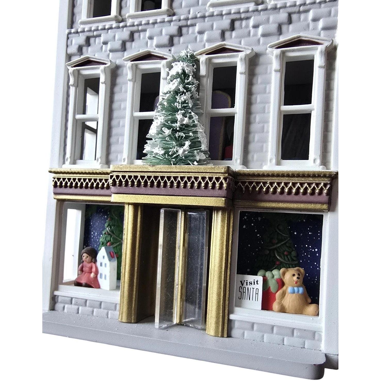 1993 Tannenbaum's Dept Store Hallmark Ornament (Nostalgic Homes and Shops) QX5612