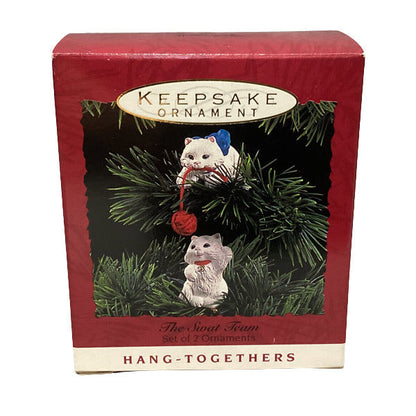 1993 The Swat Team Hallmark Ornament (Kitten) QX5395