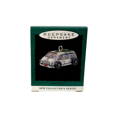 1993 Tin Station Wagon Hallmark Ornament (On the Road) QXM4002 Image2