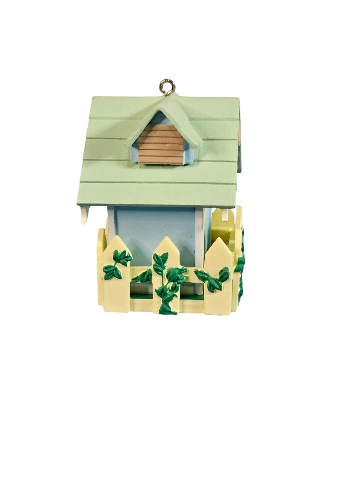 1993 Treetop Cottage Hallmark Ornament (Bird) QEO8186