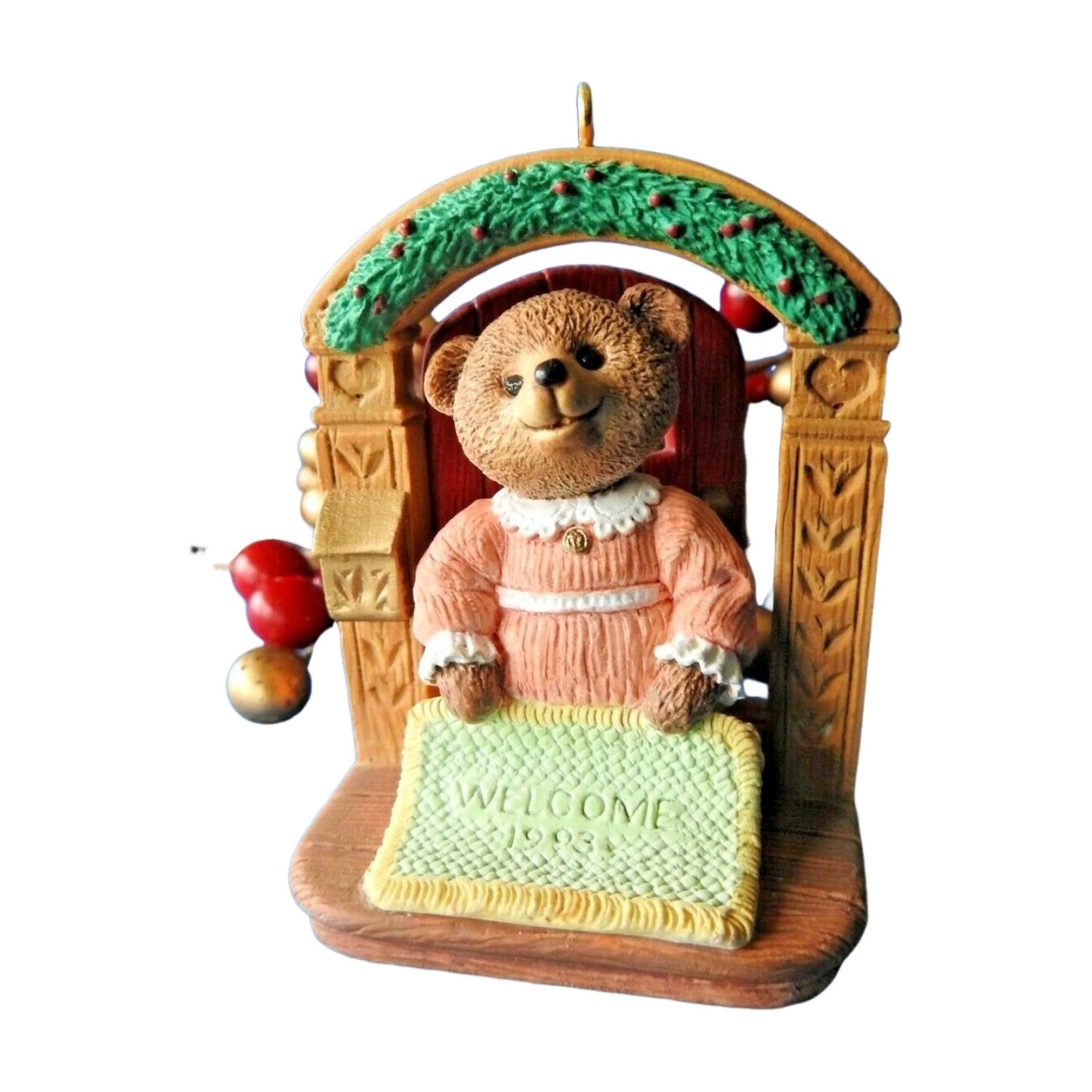 1993 You're Always Welcome Hallmark Ornament (Tender Touches) QX5692