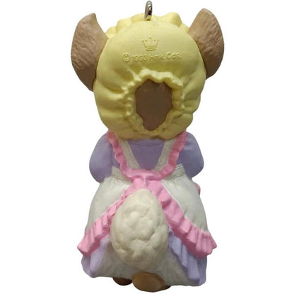 1993 Yummy Recipe Hallmark Ornament (Bunny) QEO8143