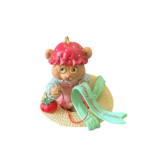 1994 Grandmas Are Sew Special - A Gift for that Special GrandMother (Family)