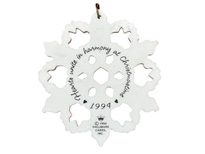 1994 Hearts in Harmony Hallmark Ornament (Snowflake) QX4406