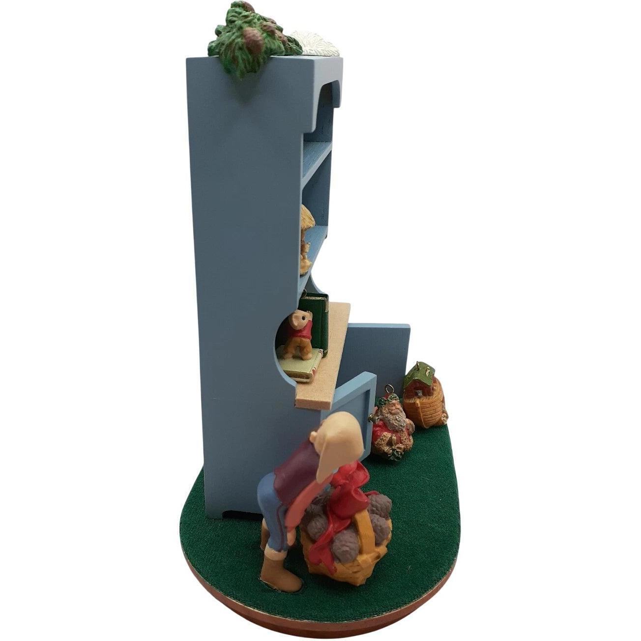 1994 Mrs. Claus' Cupboard Hallmark Ornament (Artist's Appearance Event) QXC4843