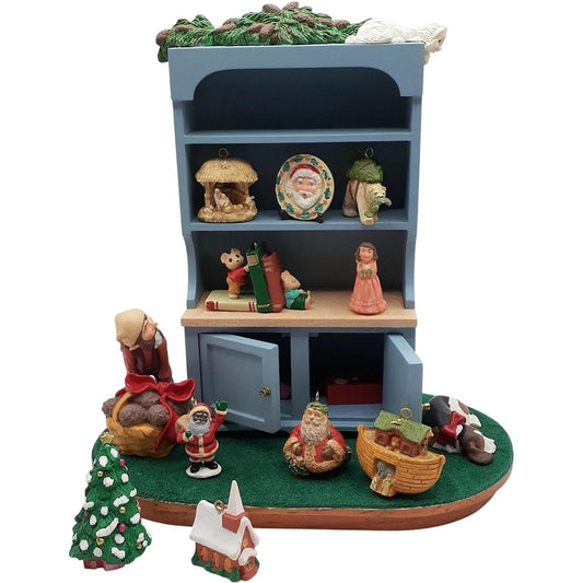 1994 Mrs. Claus' Cupboard Hallmark Ornament (Artist's Appearance Event) QXC4843