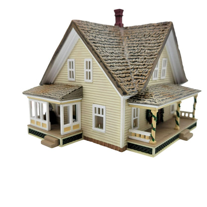 1994 Sarah's Prairie Home Hallmark Ornament (Sarah Plain and Tall) XPR9453