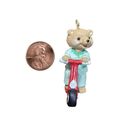 1994 Scooting Along (Teddy Bear)