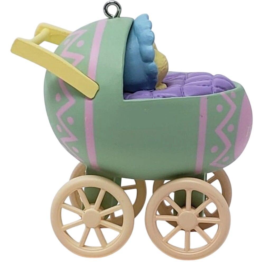 1994 Baby's First Easter Hallmark Ornament (Easter) QEO8237