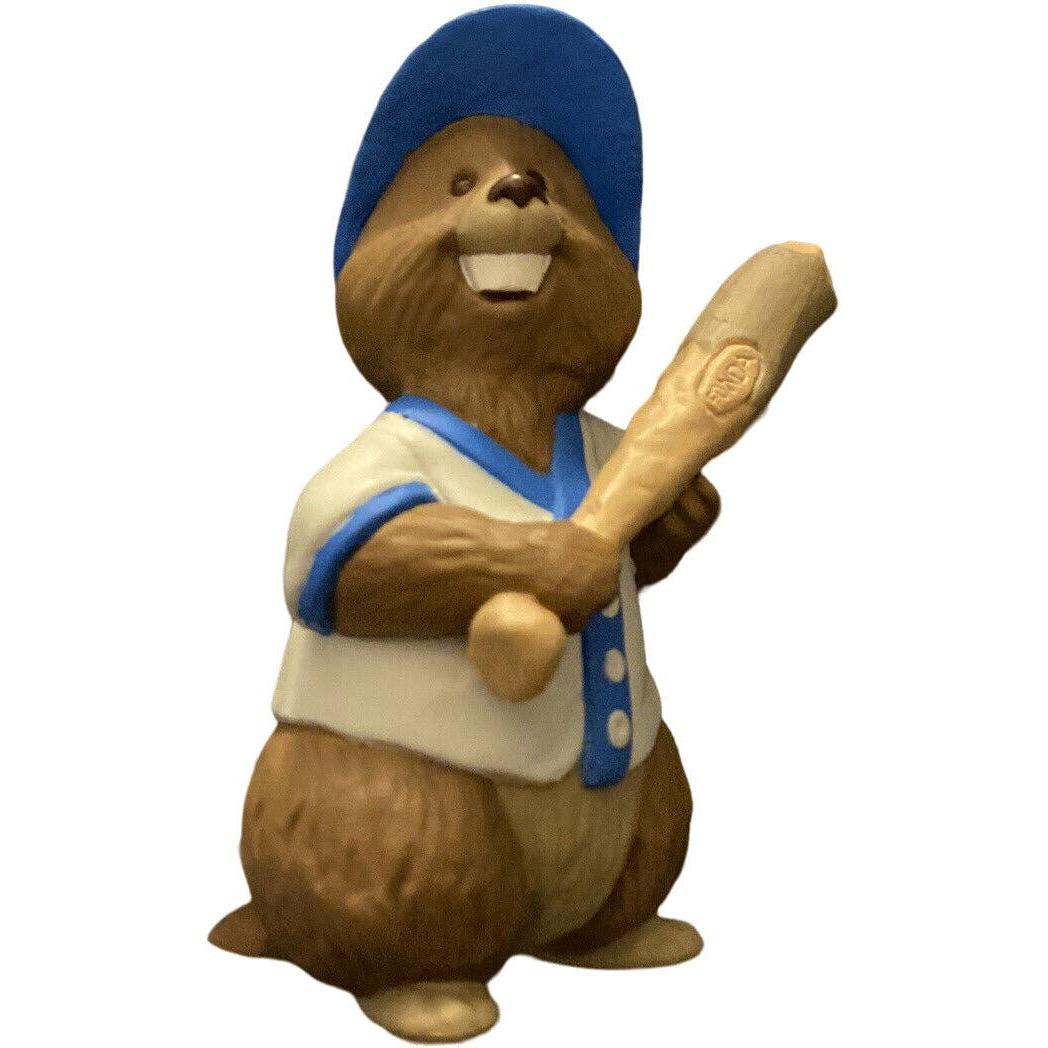 1994 Busy Batter Hallmark Ornament (Baseball) QX587 6