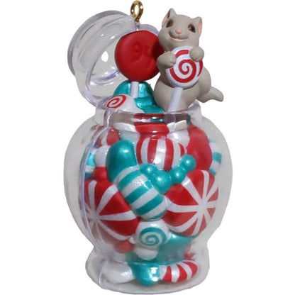 1994 Candy Caper Hallmark Ornament (Candy) QX5776