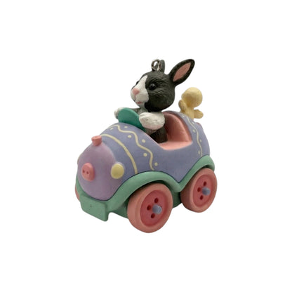 1994 Car Hallmark Ornament (Here Comes Easter) QEO8093 Image4
