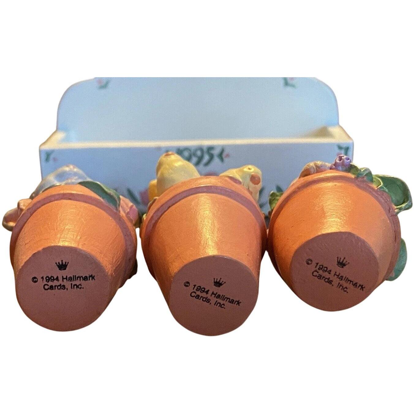 1994 Flowerpot Friends Hallmark Ornament (Easter) QEO8229