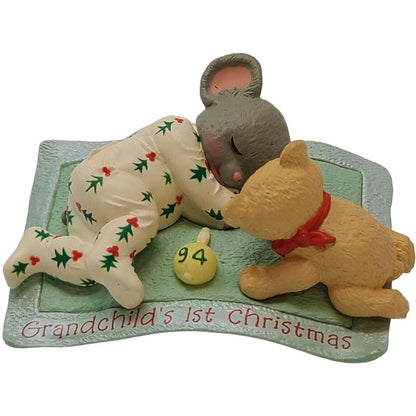 1994 GrandChild's First Christmas Hallmark Ornament (Mouse) QX5676