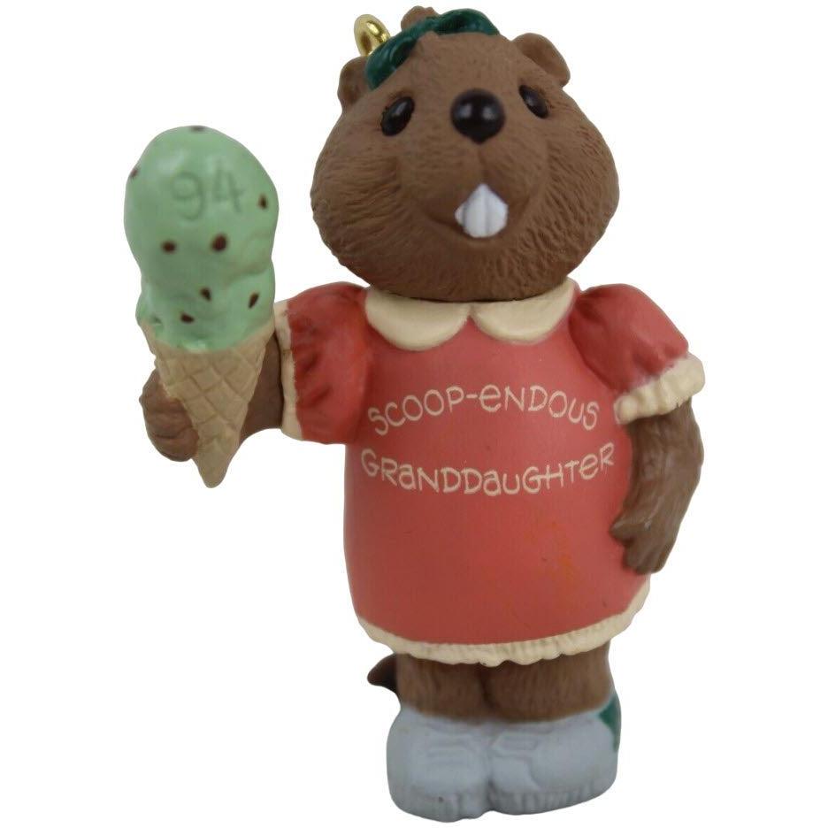 1994 GrandDaughter Hallmark Ornament (GrandDaughter) QX5523