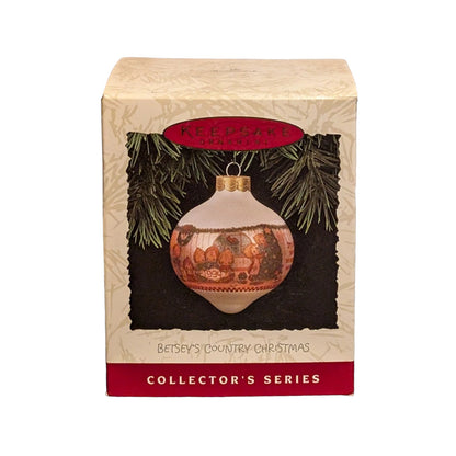 1994 It's the Simple Joys Hallmark Ornament (Betsey Clark) QX2403 Image2