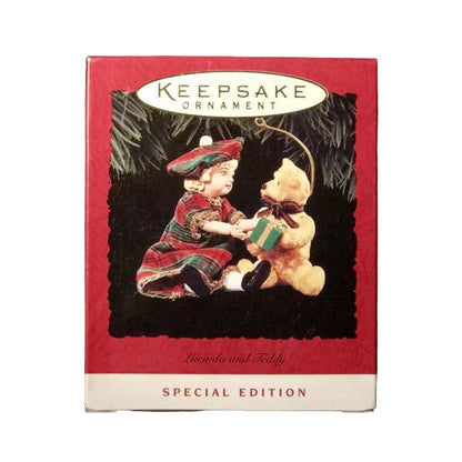 1994 Lucinda and Teddy Hallmark Ornament (Teddy Bear) QX4813