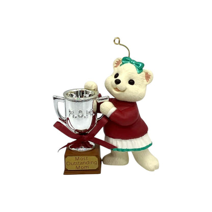 1994 Mom Hallmark Ornament (Family) QX5466 Image6