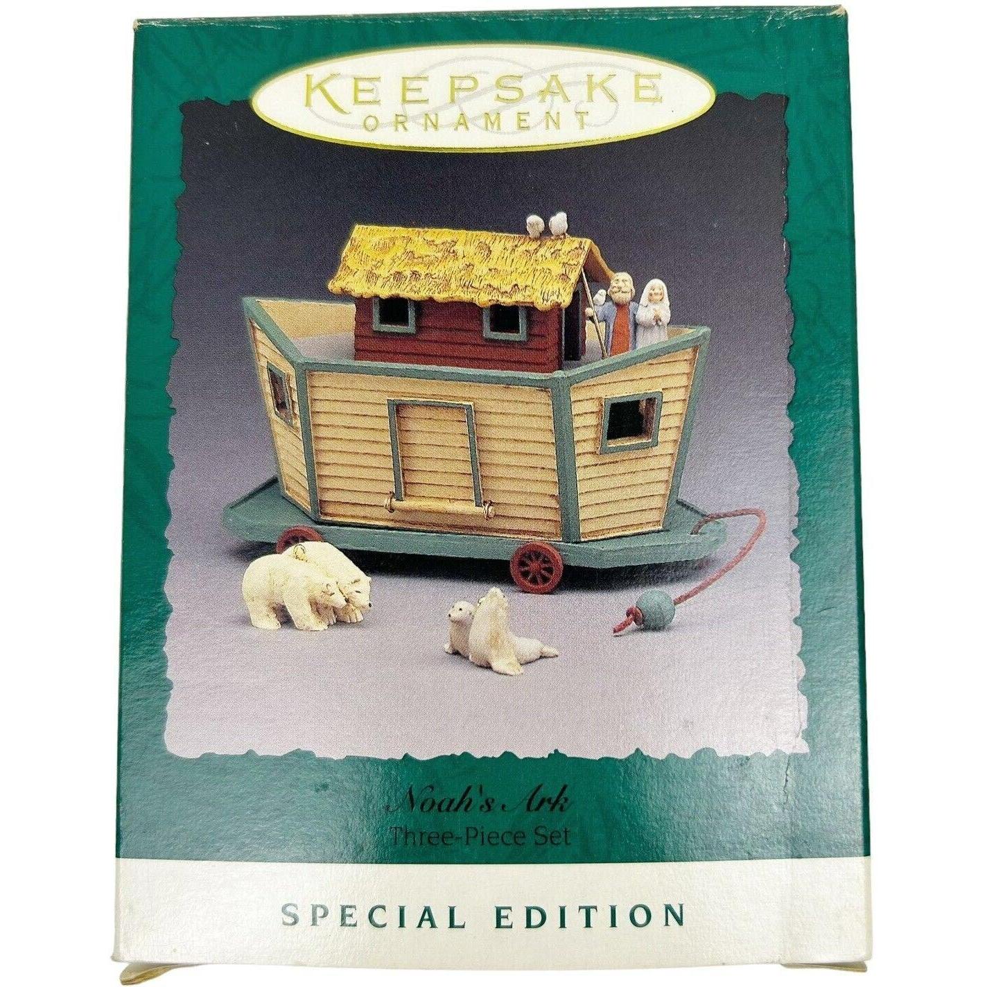 1994 Noah's Ark Hallmark Ornament (Noah's Ark) QXM4106