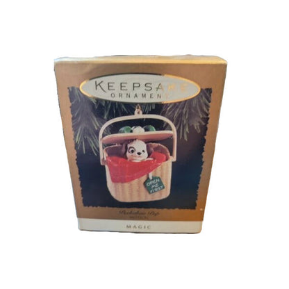 1994 Peekaboo Pup Hallmark Ornament (Puppy) QLX7423