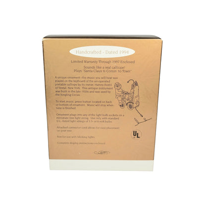 1994 Santa's Sing-Along Hallmark Ornament (Music) QLX7473 Image6