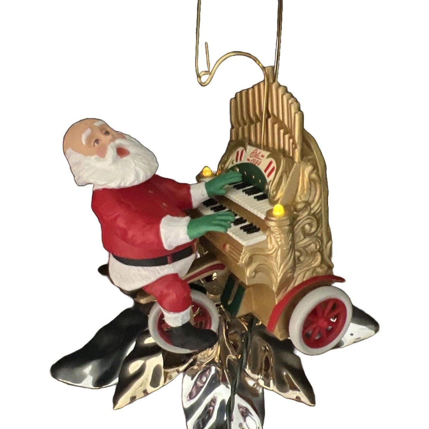 1994 Santa's Sing-Along Hallmark Ornament (Music) QLX7473