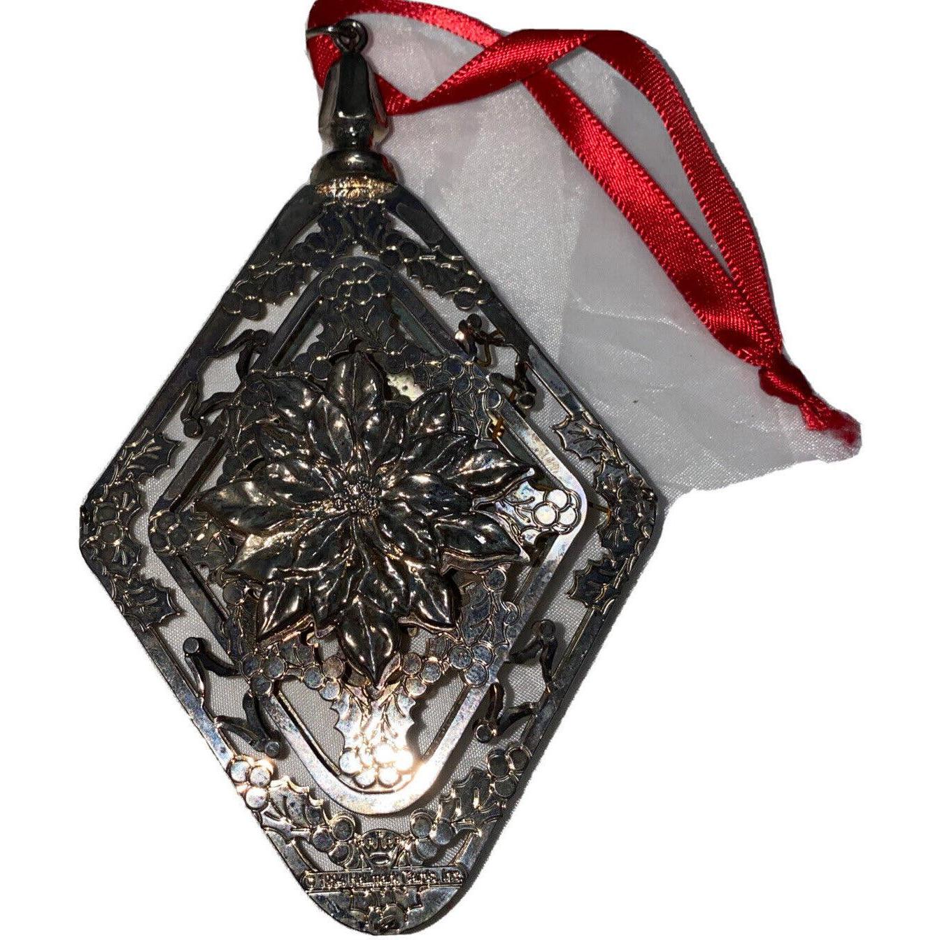 1994 Silver Poinsettia Hallmark Ornament (Silver Collection) QK1006