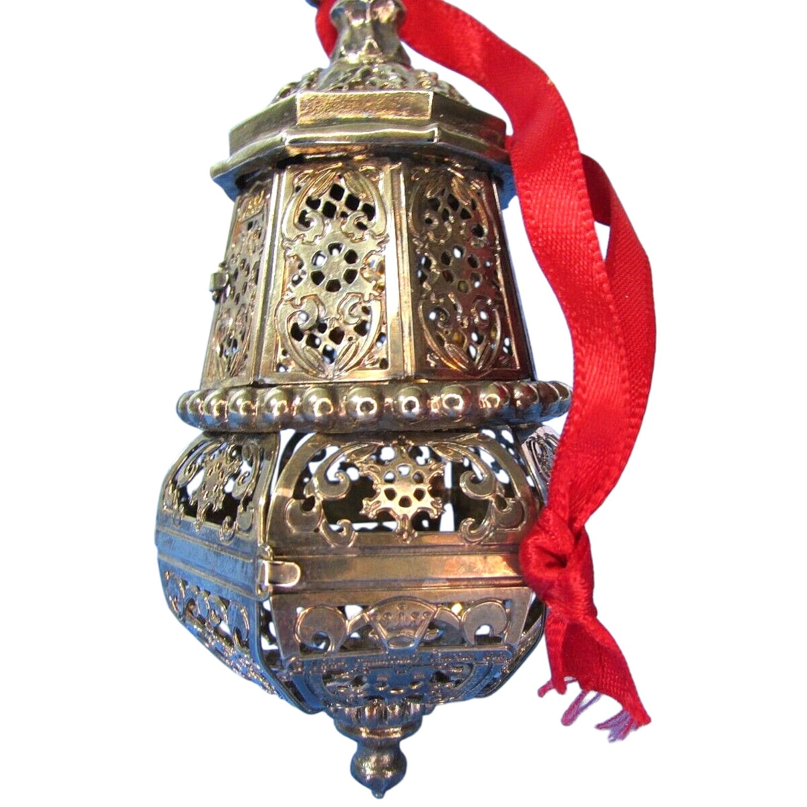 1994 Silver Snowflakes Hallmark Ornament (Snowflake) QK1016