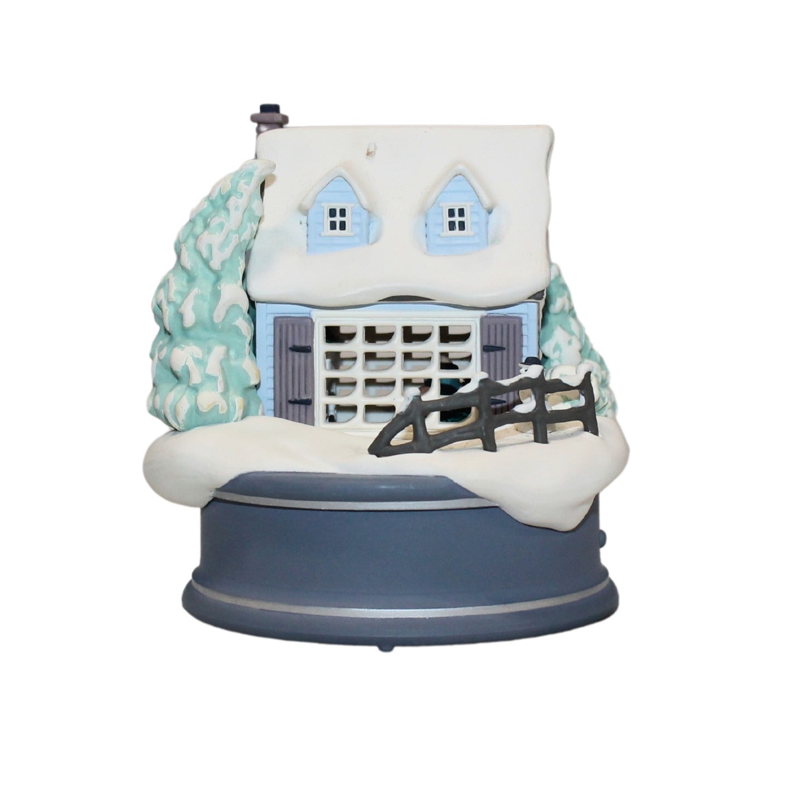 1994 White Christmas Hallmark Ornament (Buildings & Houses) QLX7463