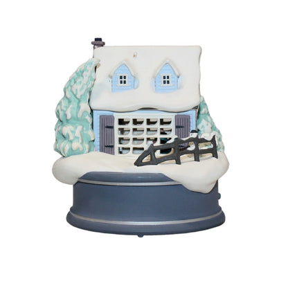 1994 White Christmas Hallmark Ornament (Buildings & Houses) QLX7463