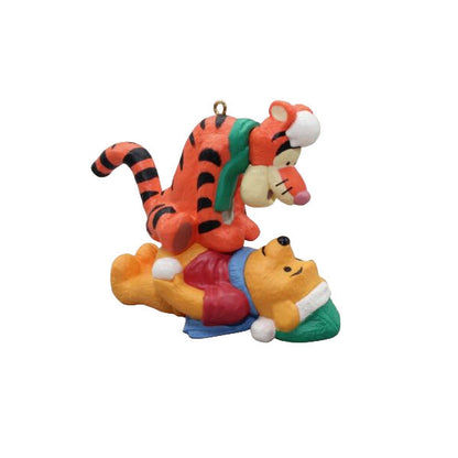 1994 Winnie the Pooh and Tigger Hallmark Ornament (Winnie the Pooh) QX5746