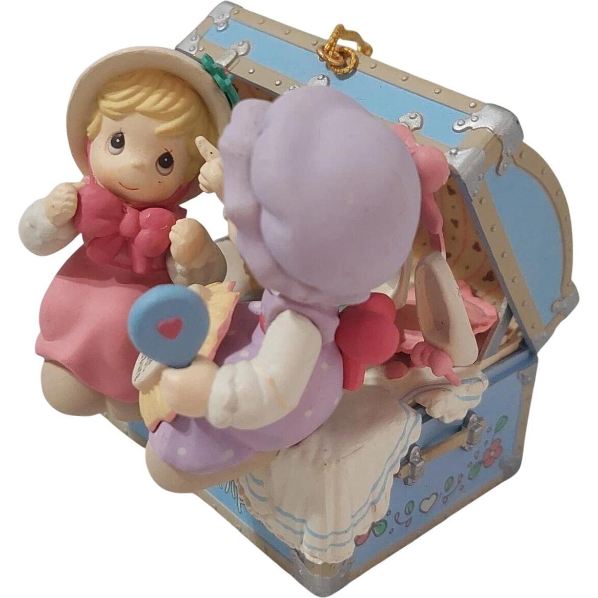 1995 Friends Are The Greatest Treasure - Holiday Expressions (Precious Moments)