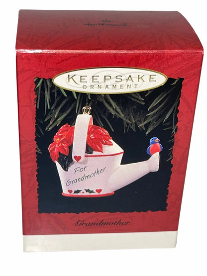 1995 GrandMother Hallmark Ornament (Family) QX5767
