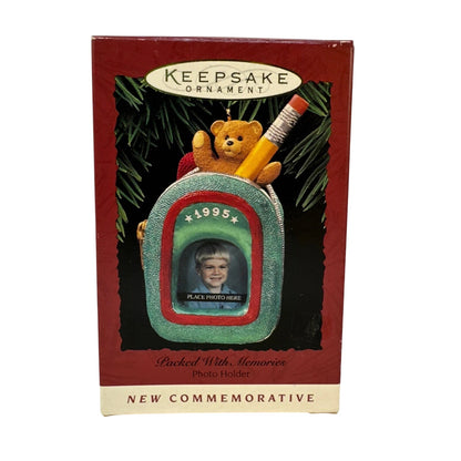1995 Packed with Hallmark Ornament (Photo Holder) QX5639