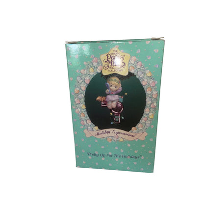 1995 Pretty Up For The Holidays - Holiday Expressions (Precious Moments)