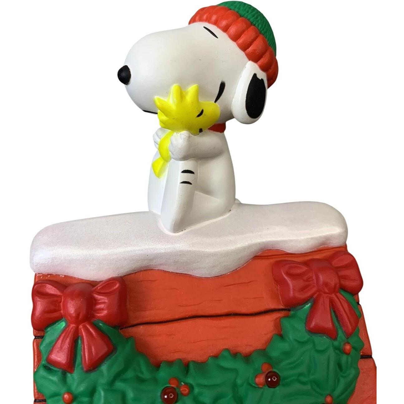 1995 Snoopy & Woodstock Hallmark Ornament (Peanuts) XSH3117