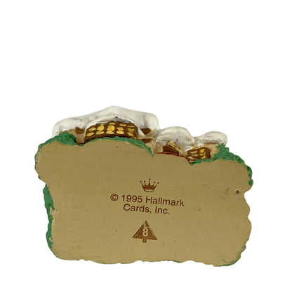 1995 Tudor House Hallmark Ornament (Old English Village) QXM4819