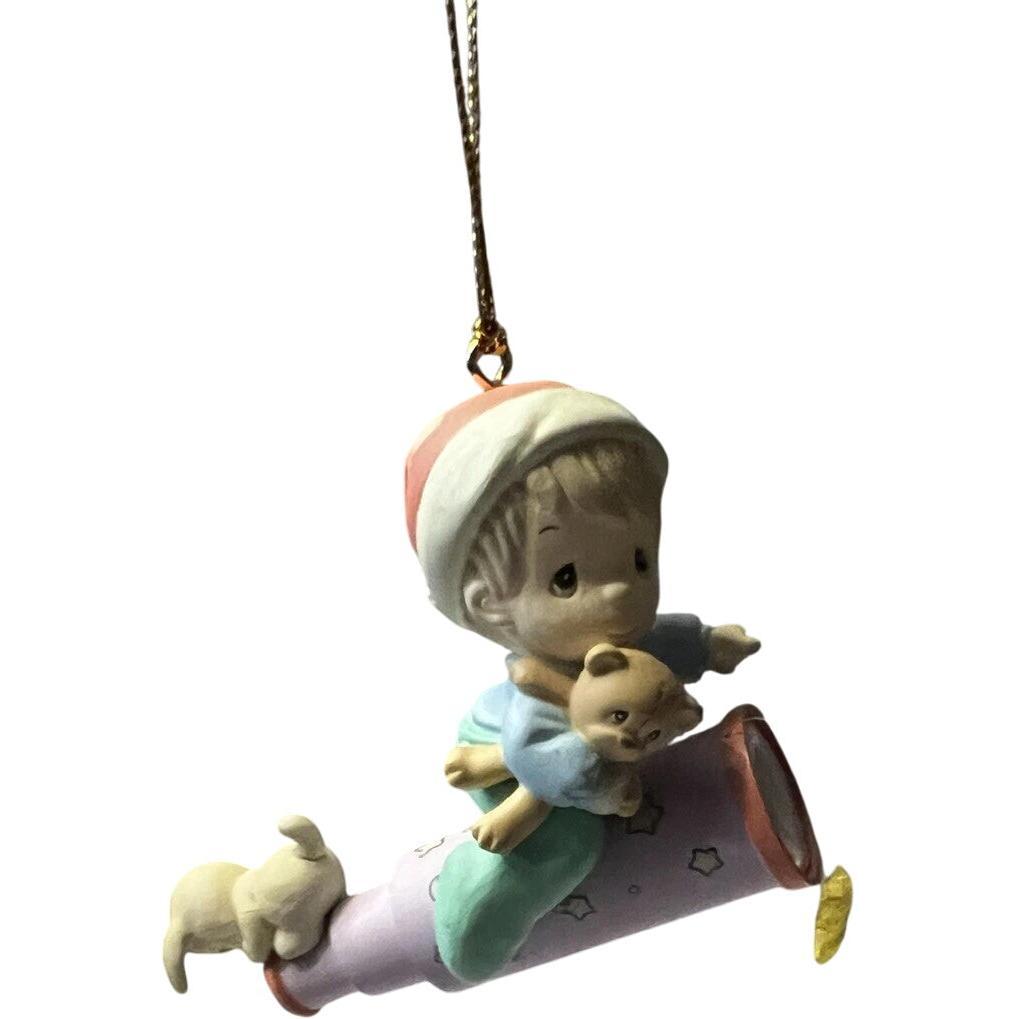 1995 Twinkle, Twinkle Christmas Star - Holiday Expressions Enesco Ornament (Precious Moments) 125903