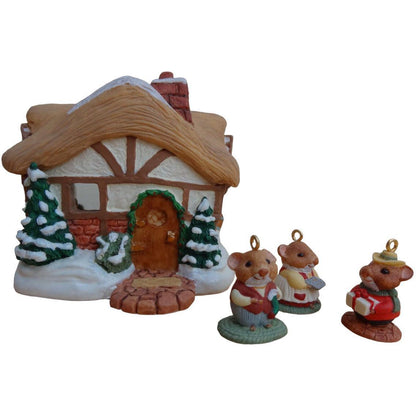 1995 A Moustershire Christmas Hallmark Ornament (Mice) QXM4839