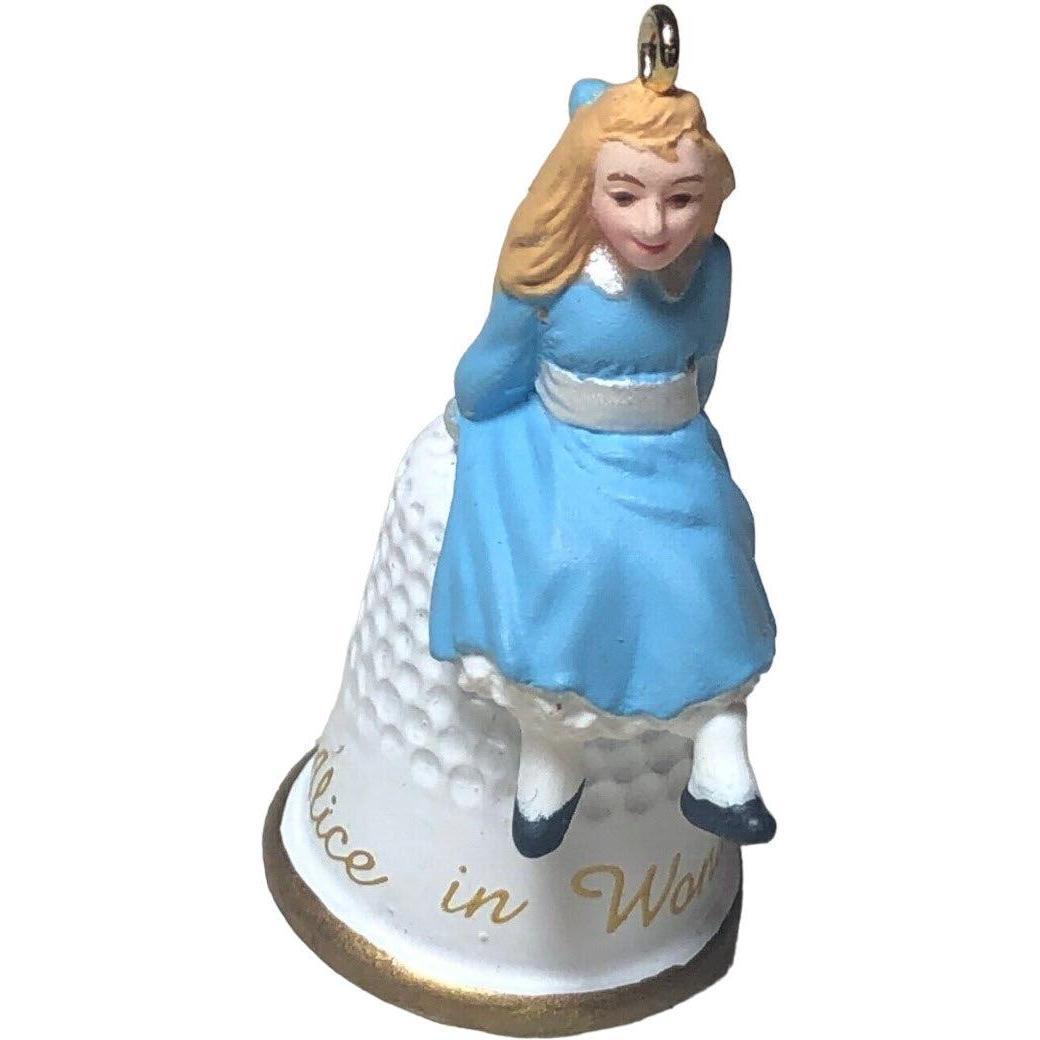 1995 Alice in Wonderland Hallmark Ornament (Alice in Wonderland) QXM4777