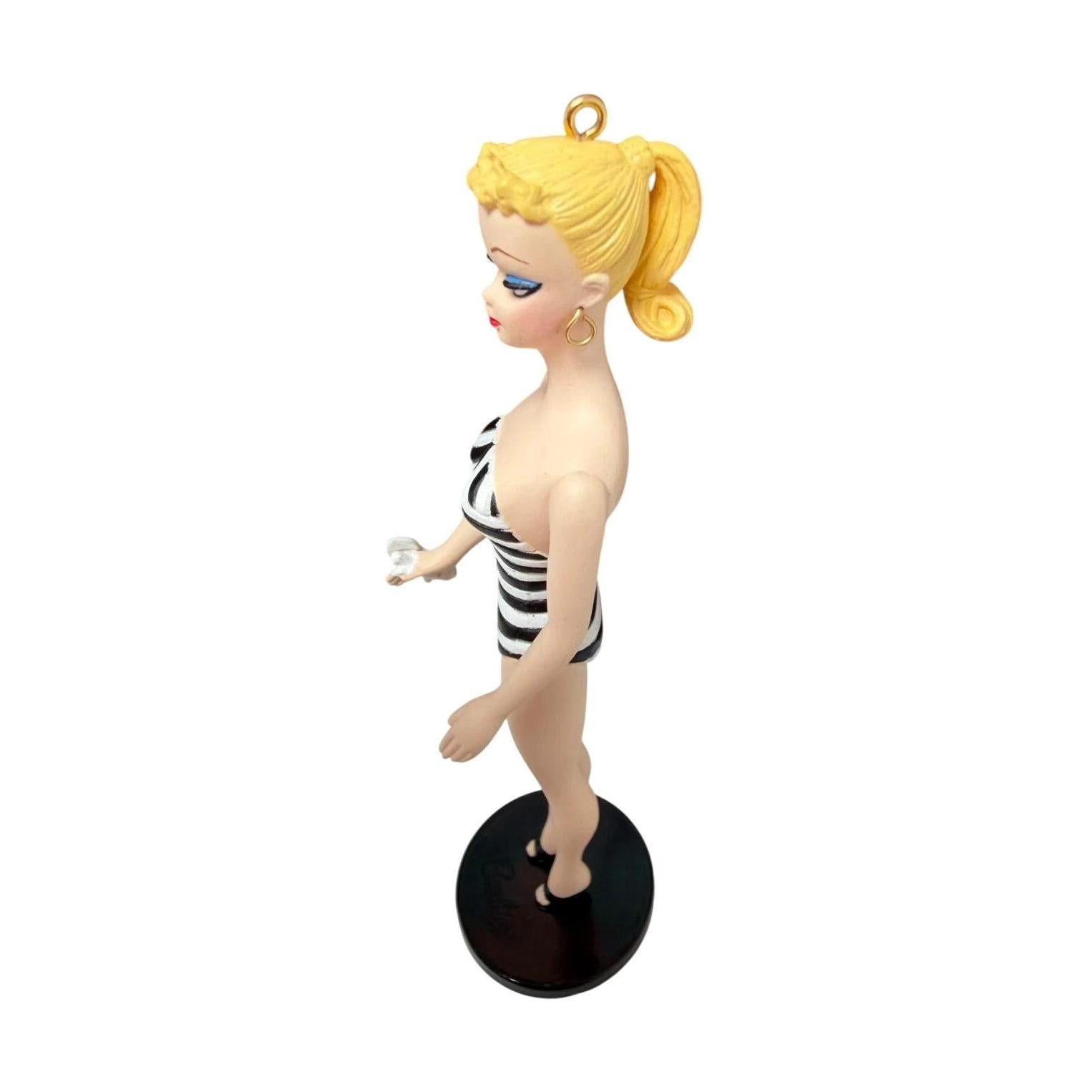 1995 Brunette Debut - 1959 Hallmark Ornament (Barbie) QXC5397 Image5