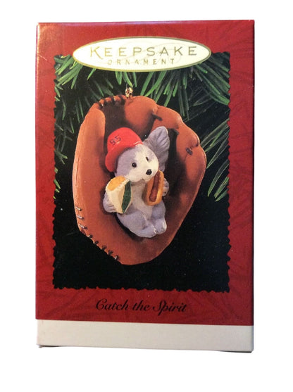 1995 Catch the Spirit Hallmark Ornament (Baseball) QX5899