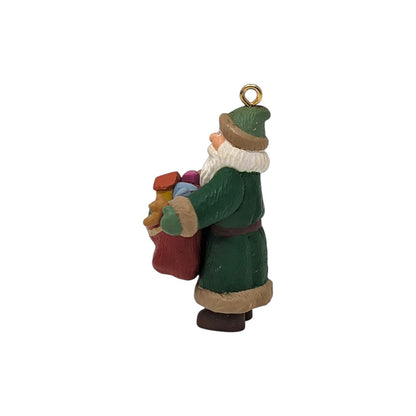 1995 Centuries of Santa Hallmark Ornament (Santa Claus) QXM4789 Image4