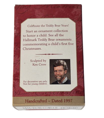 1995 Child's Third Christmas Hallmark Ornament (Child's Age Collection) QX6505