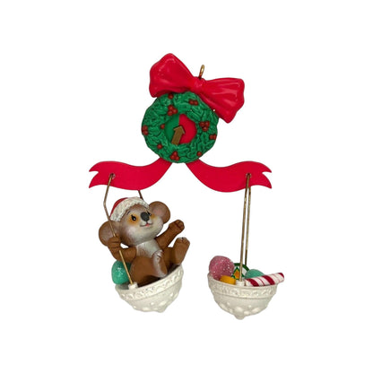 1995 Christmas Sweets Carlton Cards Ornaments (Animal) ORN-006M Image1
