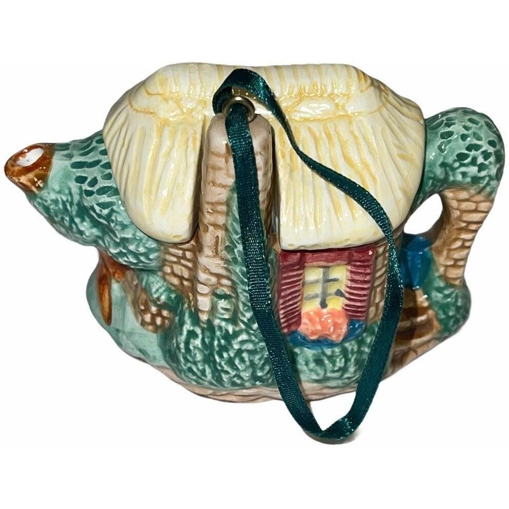 1995 Cozy CottageTeapot Hallmark Ornament (Invitation to Tea) QK1127