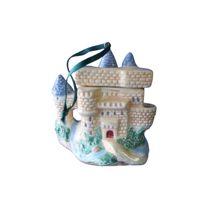 1995 European CastleTeapot Hallmark Ornament (Invitation to Tea) QK1129 Image5