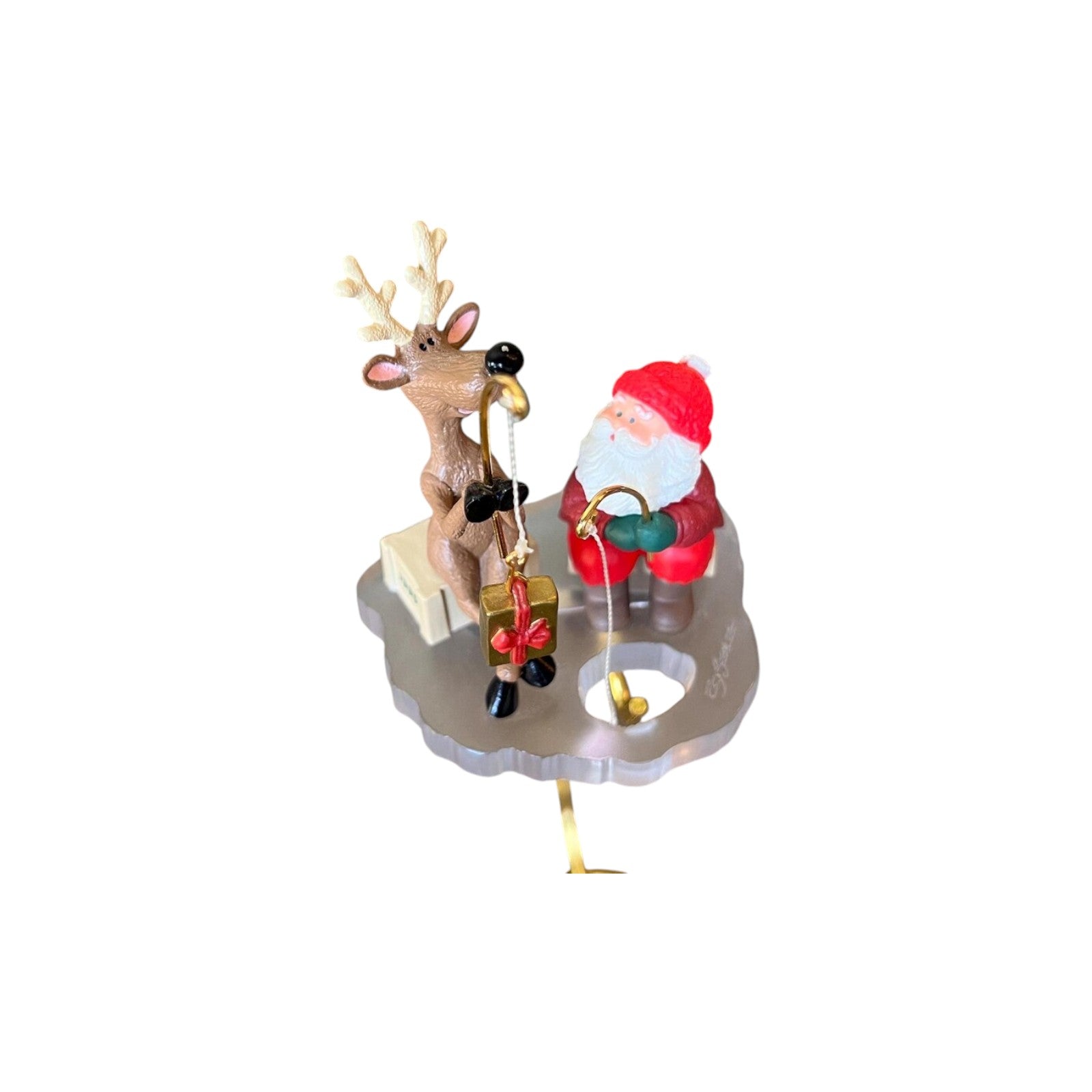 1995 Fishing for Fun Hallmark Ornament (Fishing) QXC5207 Image4