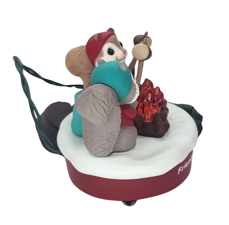 1995 Friends Share Fun Hallmark Ornament (Clip-On Flickering Light) QLX7349